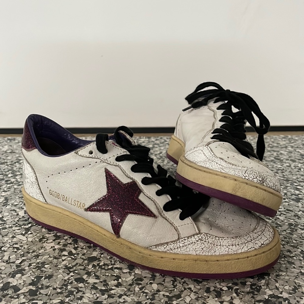 Golden Goose Ballstar purple star. Size 36